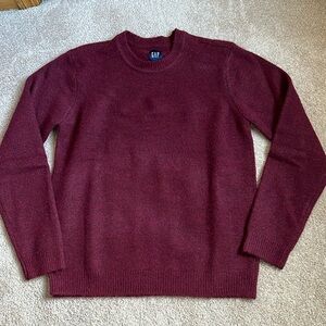 Gap Men’s Maroon Heathered Crewneck Sweater.  Size Large